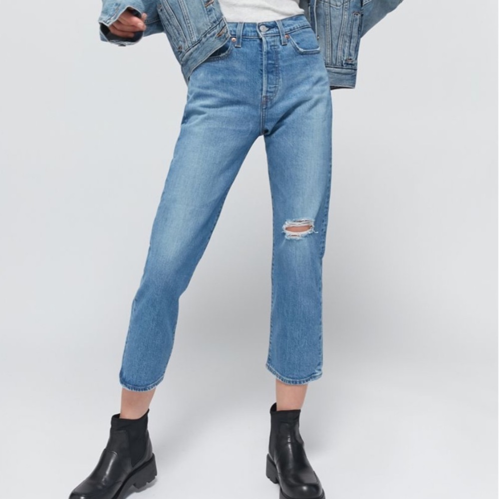 ❤️SOLD❤️LEVI’S JEANS